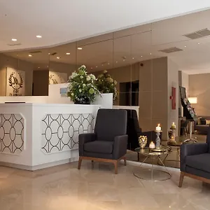 https://may-ramblas-barcelona.topbarcelonahotels.com