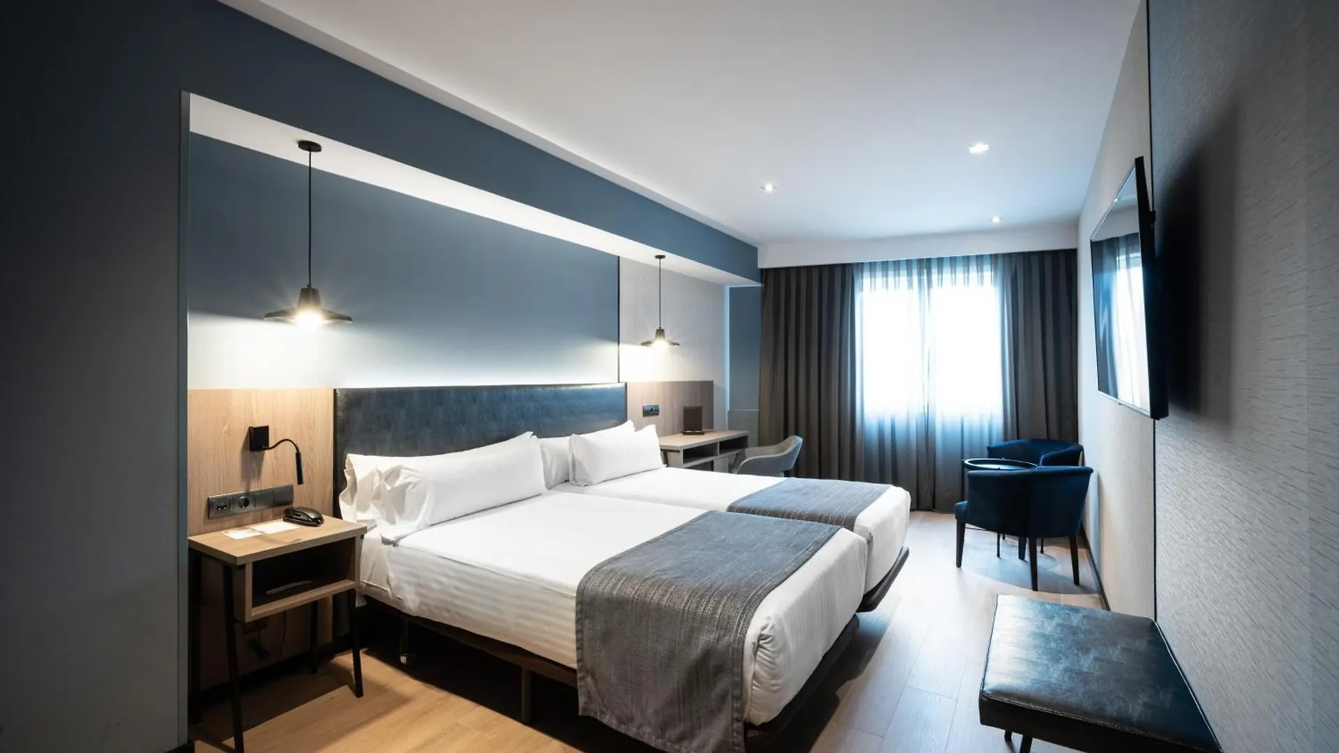 Catalonia Atenas Barcelona Hotel